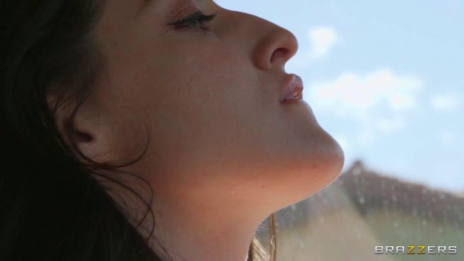 Жена показала мужу свою истинную похоть