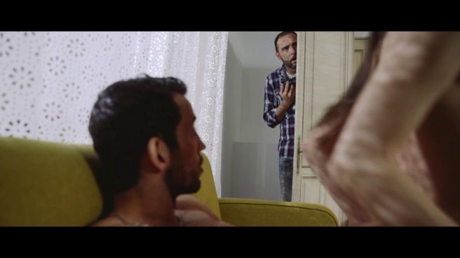 Мужик исполнил мечты жены о сексе с другим