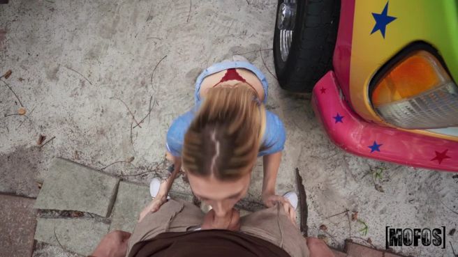 Максимум распутства в старом фургоне